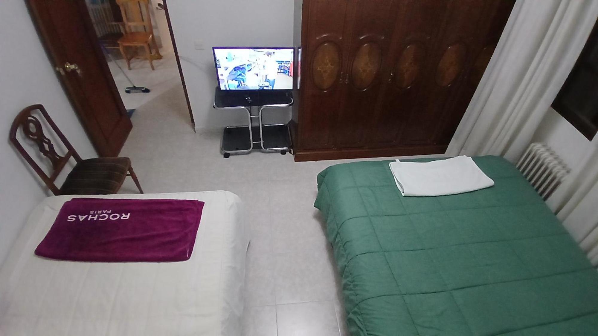 Habitacion Privada Familiar Toledo Bagian luar foto