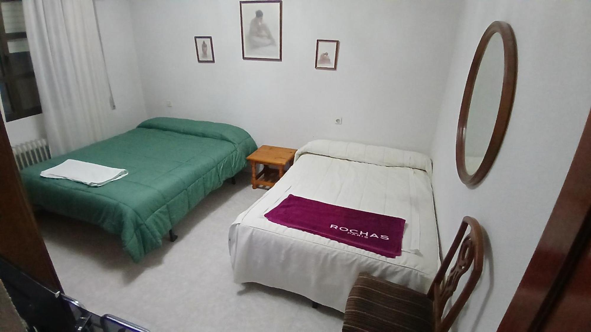 Habitacion Privada Familiar Toledo Bagian luar foto