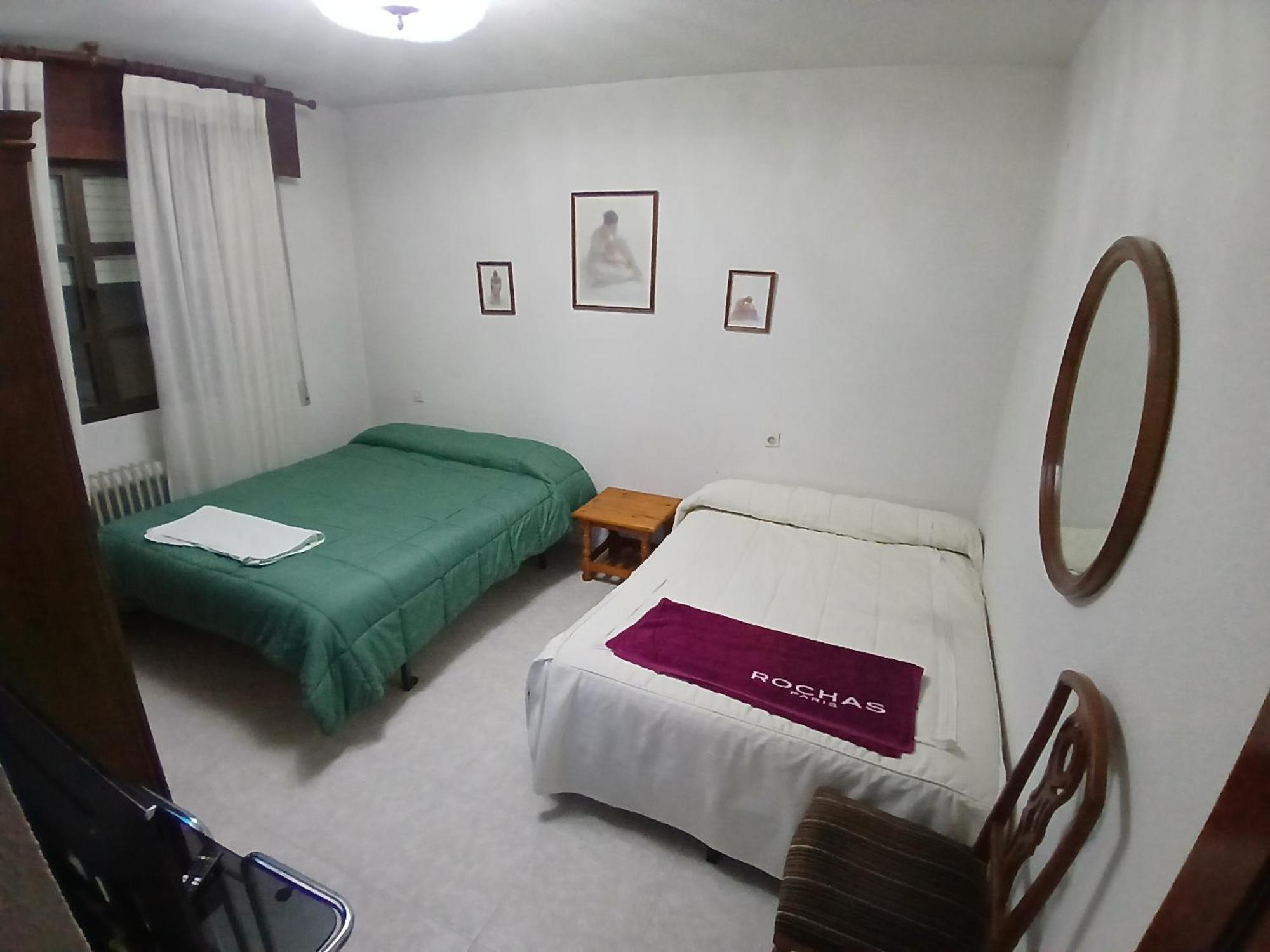 Habitacion Privada Familiar Toledo Bagian luar foto