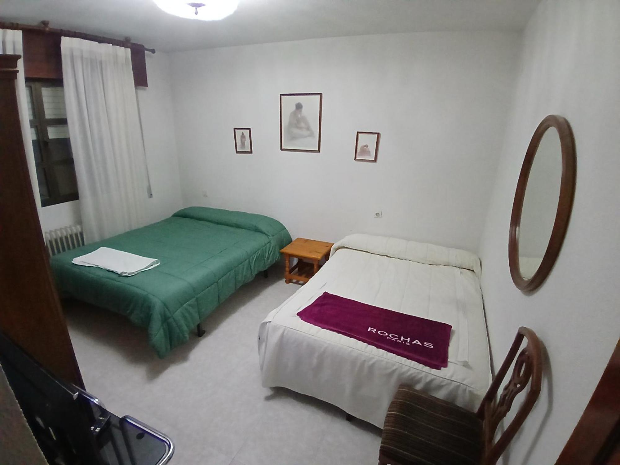 Habitacion Privada Familiar Toledo Bagian luar foto